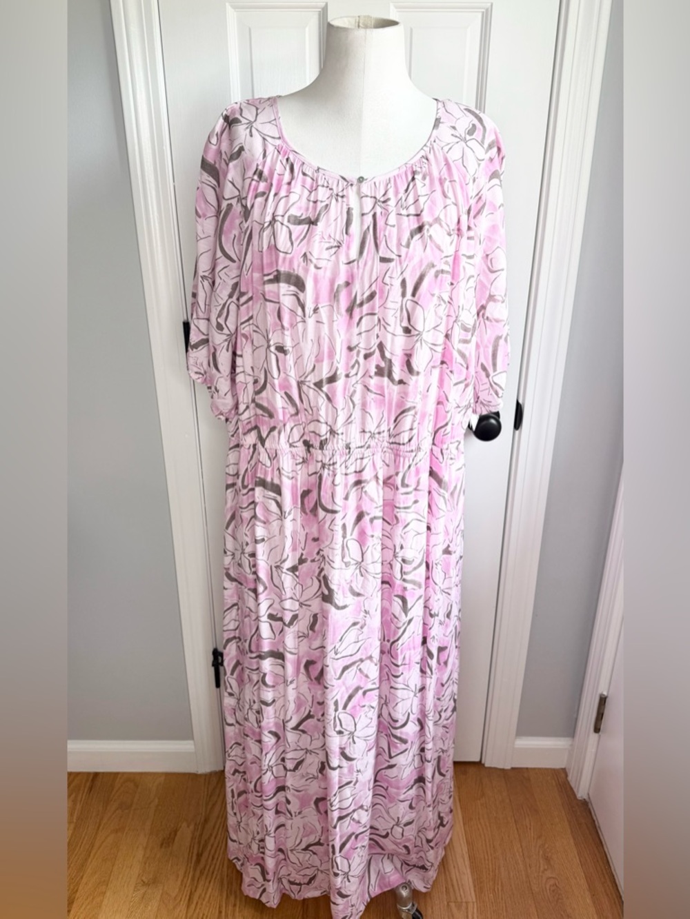 Nine West Pink and White Floral Maxi Dress - Picture 1 of 8